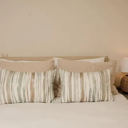 Апартаменты Costele Luxurious In The Heart Of Corfu