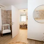 Costele Luxurious In The Heart Of Corfu Appartement
